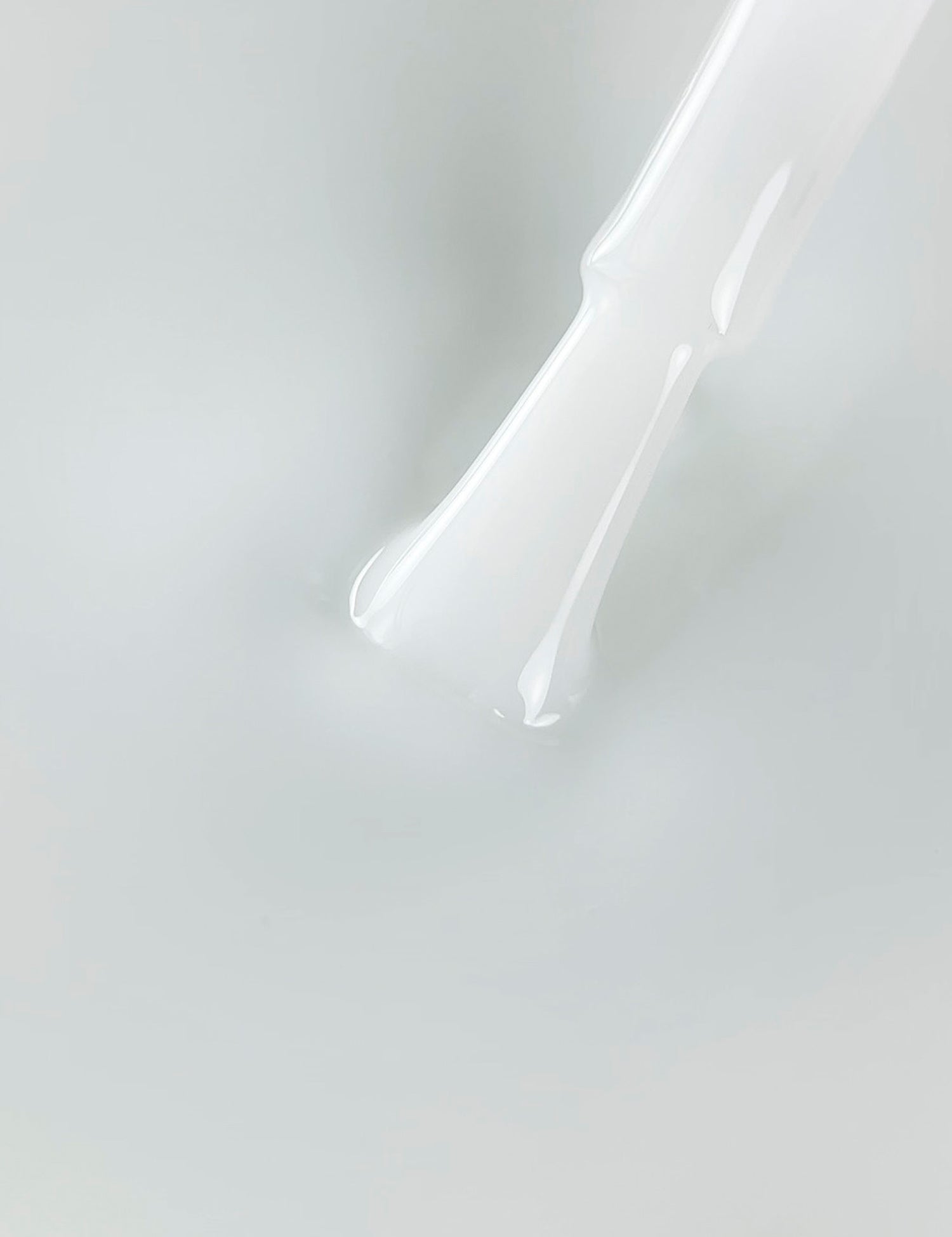 BIBLIOTEKA Cover Base № 01 Veil – Semi-transparent milky base, 10 ml