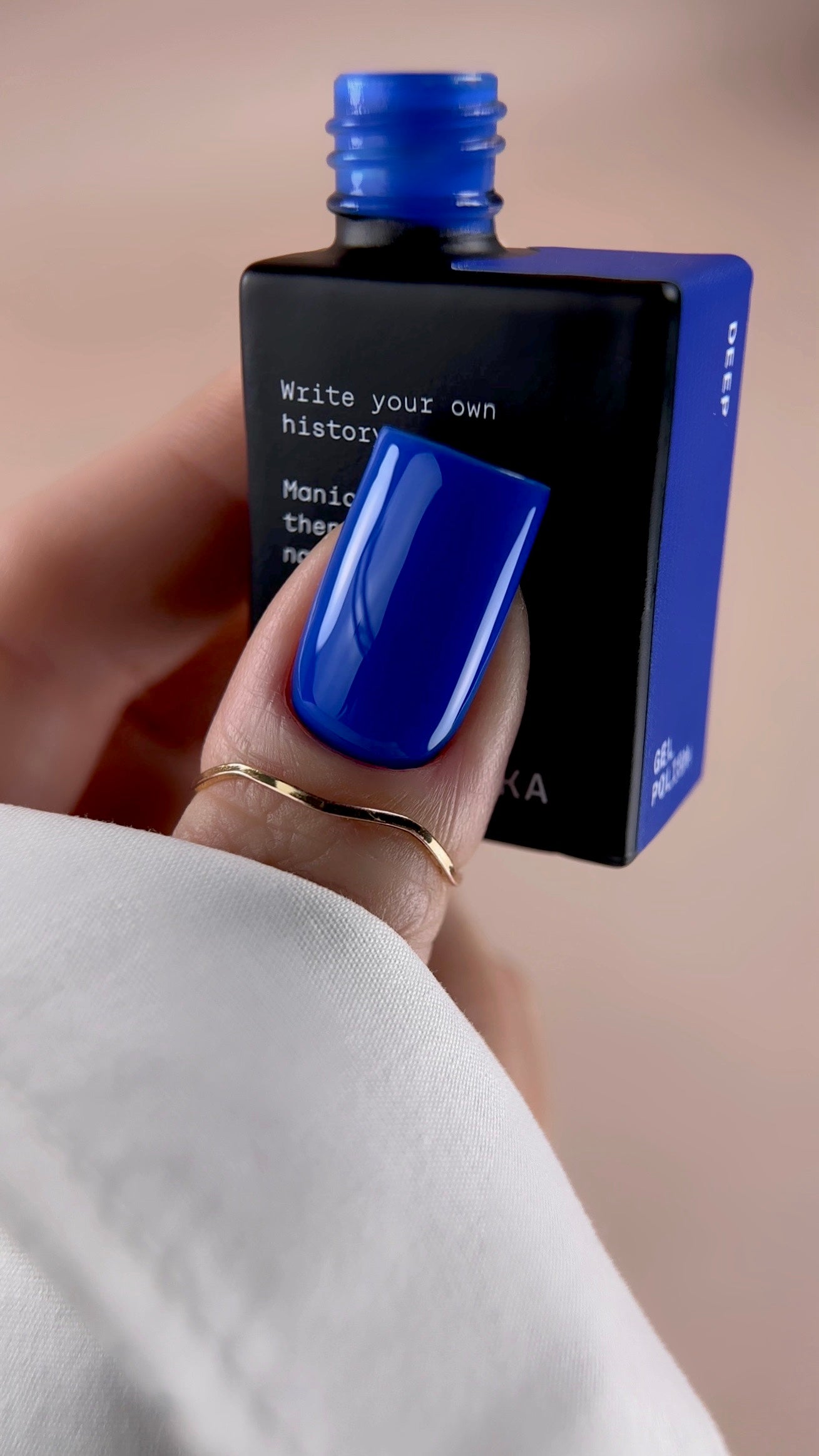 BIBLIOTEKA Gel Polish #31 Deep – Blue, 10 ml