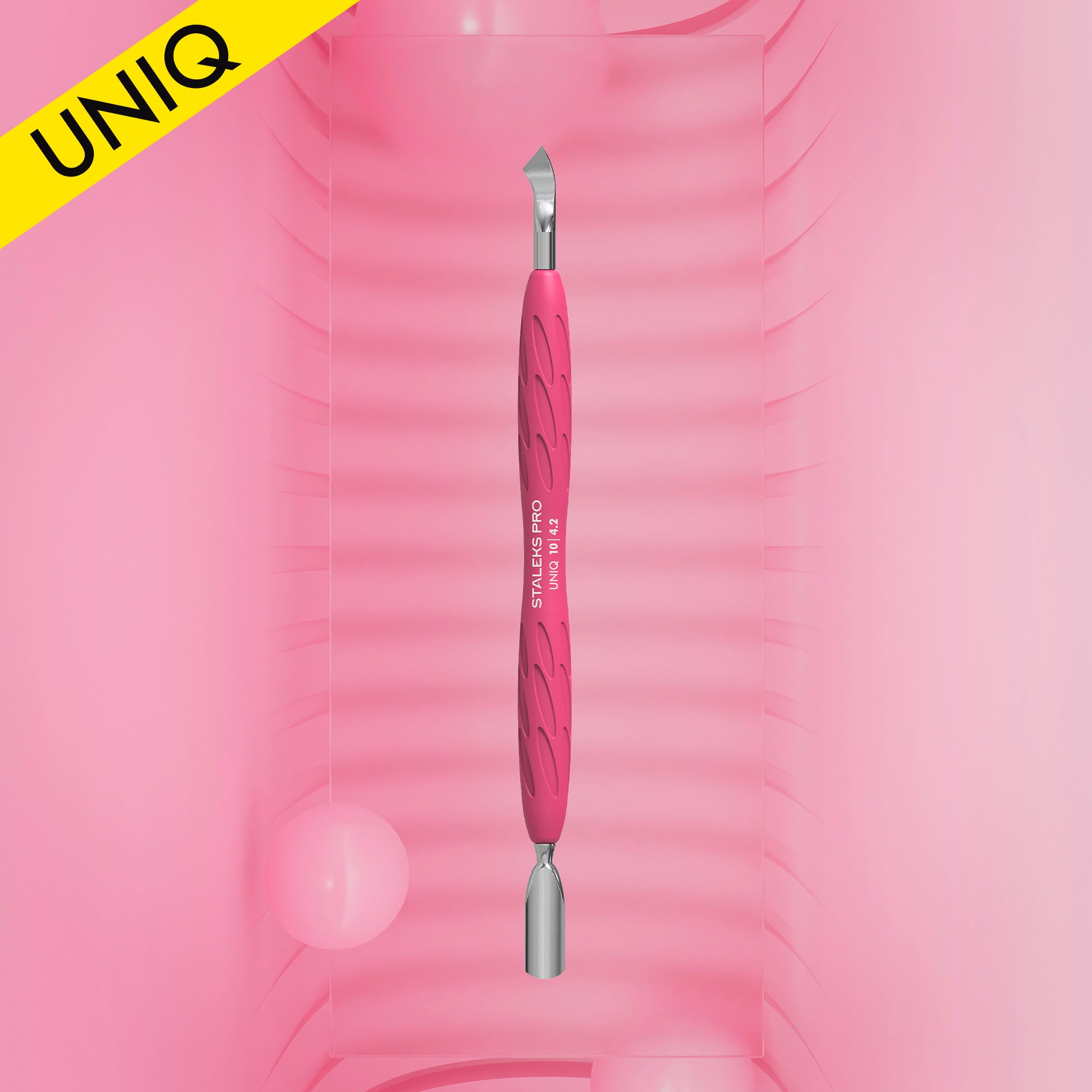 Nagelhautschieber Mit Silikongriff "Gummy" UNIQ 10 TYP 4.2 (Schmaler Runder Schieber + Gebogene Klinge)