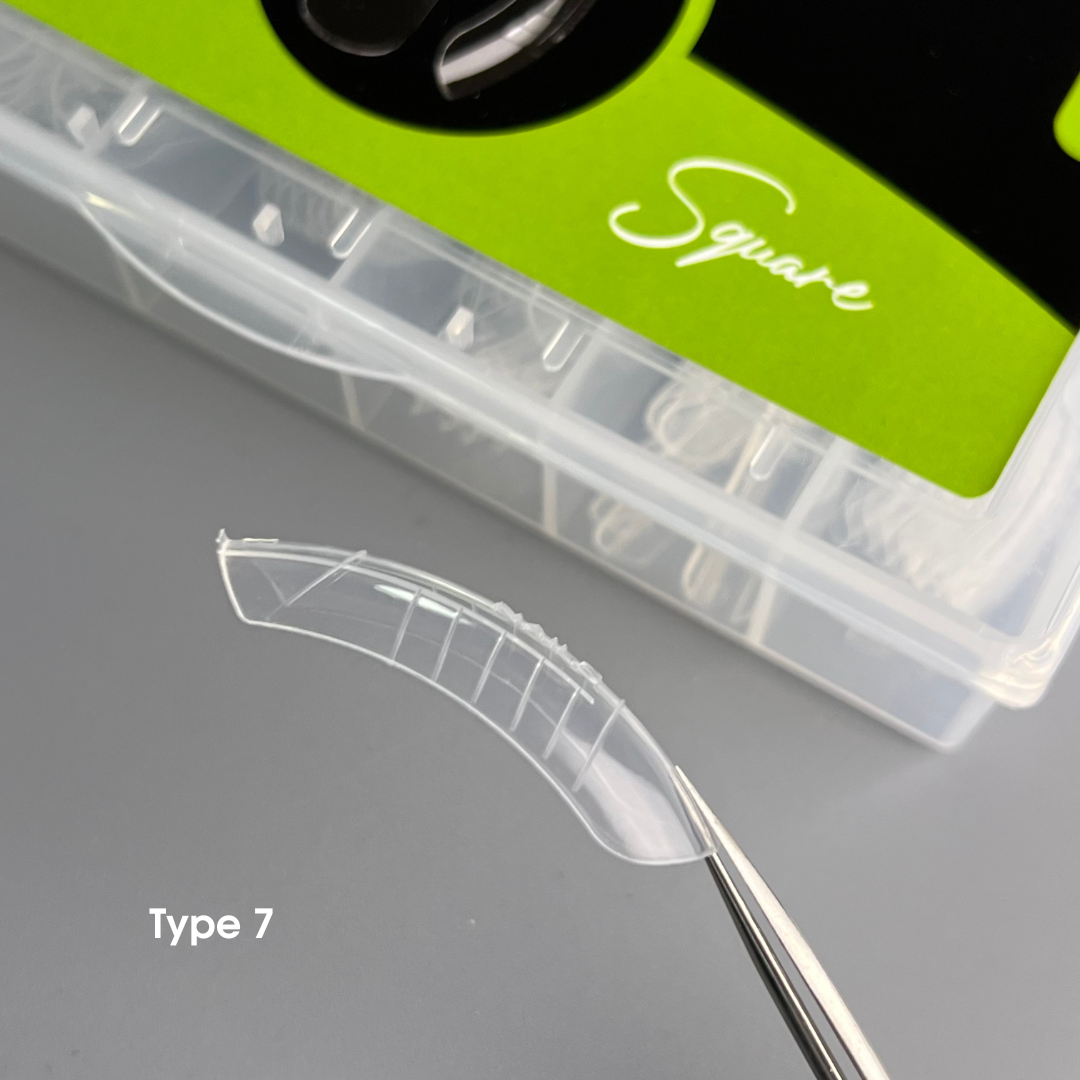 NAILSOFTHEDAY Dual Form Square (Type 7) – upper nail forms "Square" for medium extensions, suitable for downward-growing nails, 120 pieces.