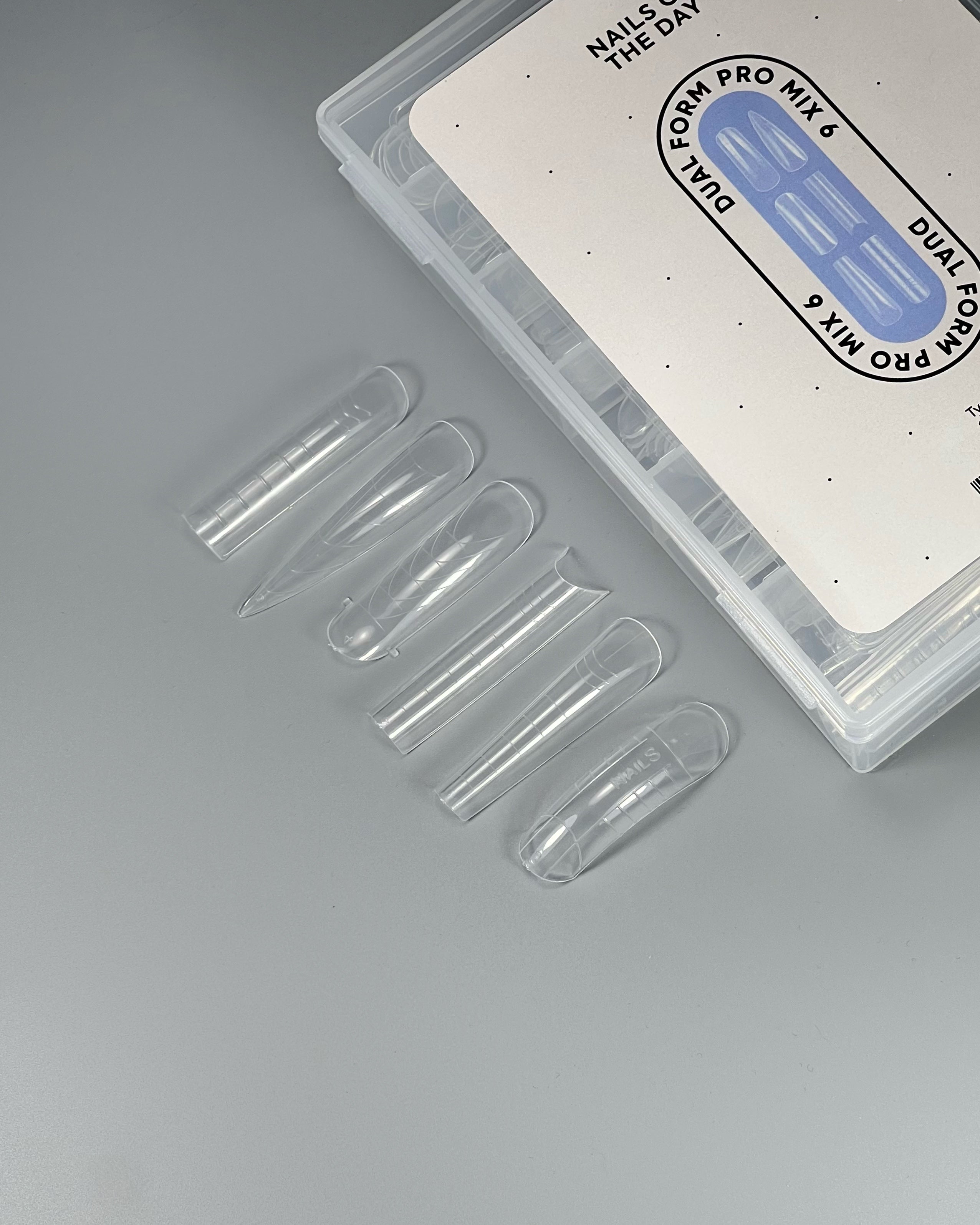 NAILSOFTHEDAY Dual Form Pro Mix 6 (Type 11) – Set of upper nail forms (6 types × 12 sizes), 144 pieces.