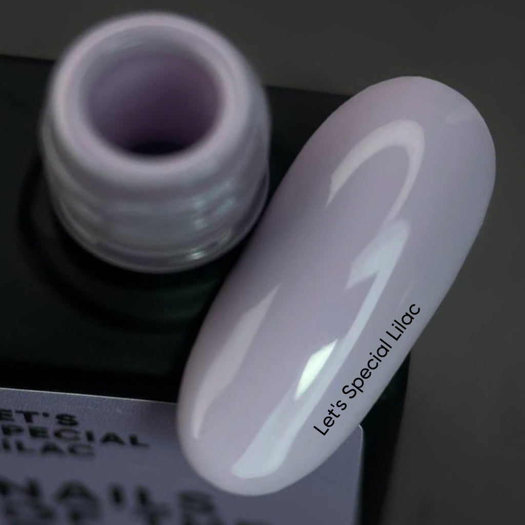 NAILSOFTHEDAY Gel Polish Lilac – lilac-colored (purple) gel nail polish, opaque in one coat.