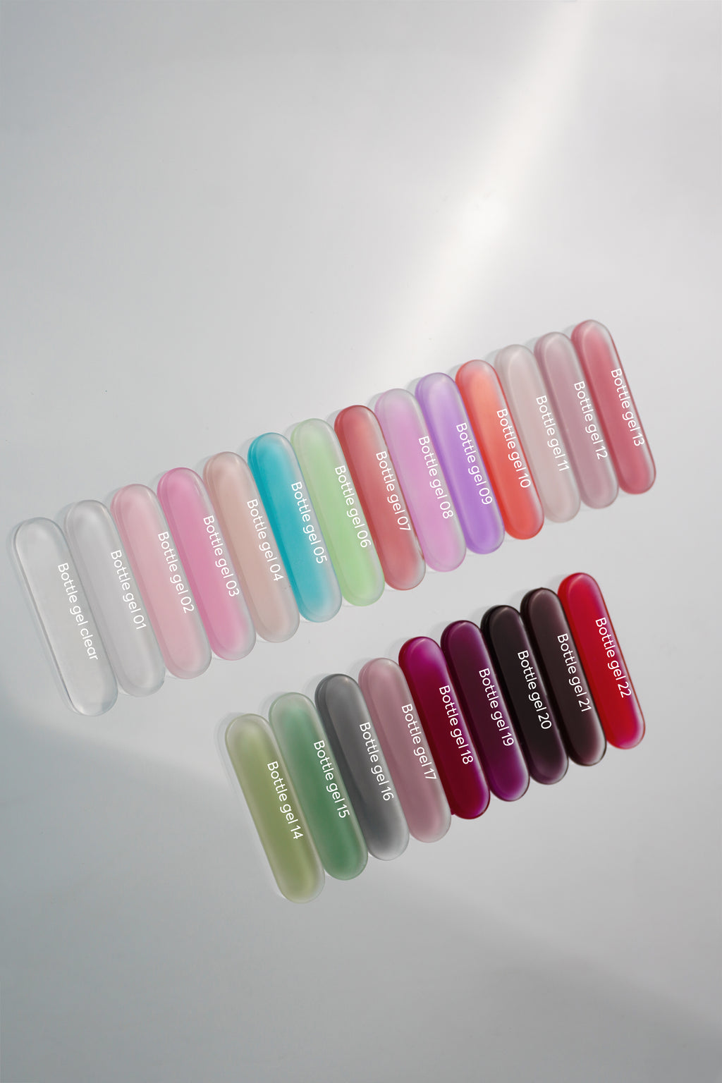 NAILSOFTHEDAY Bottle Gel Clear – transparenter, extra starker Gel zur Nagelverstärkung.
