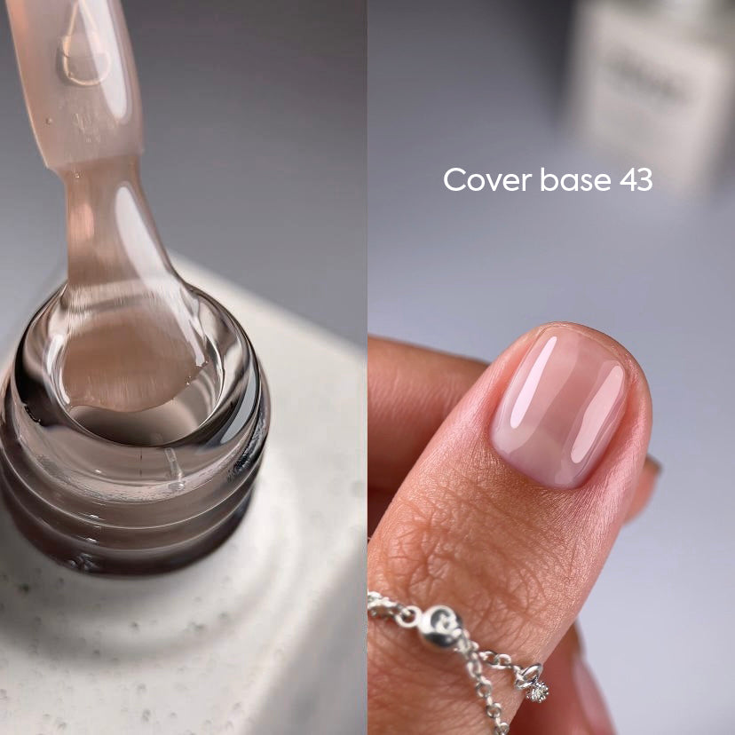 NAILSOFTHEDAY Cover Base 43 Light Pigment – base beige semi-transparente légèrement pigmentée pour les ongles, 10 ml.