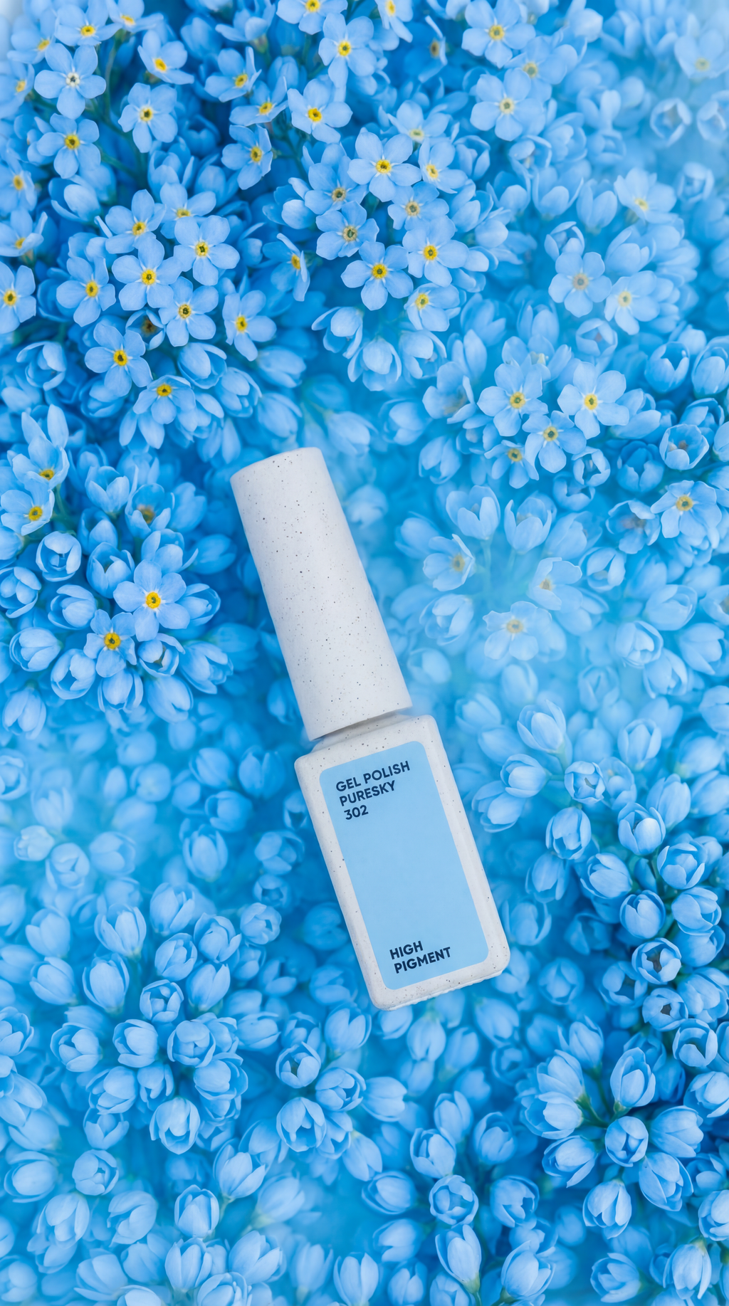 Vernis semi-permanent NAILSOFTHEDAY Puresky 302 – vernis gel bleu pastel, couvrant en une couche.